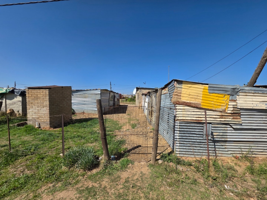 2 Bedroom Property for Sale in Bohlokong Free State